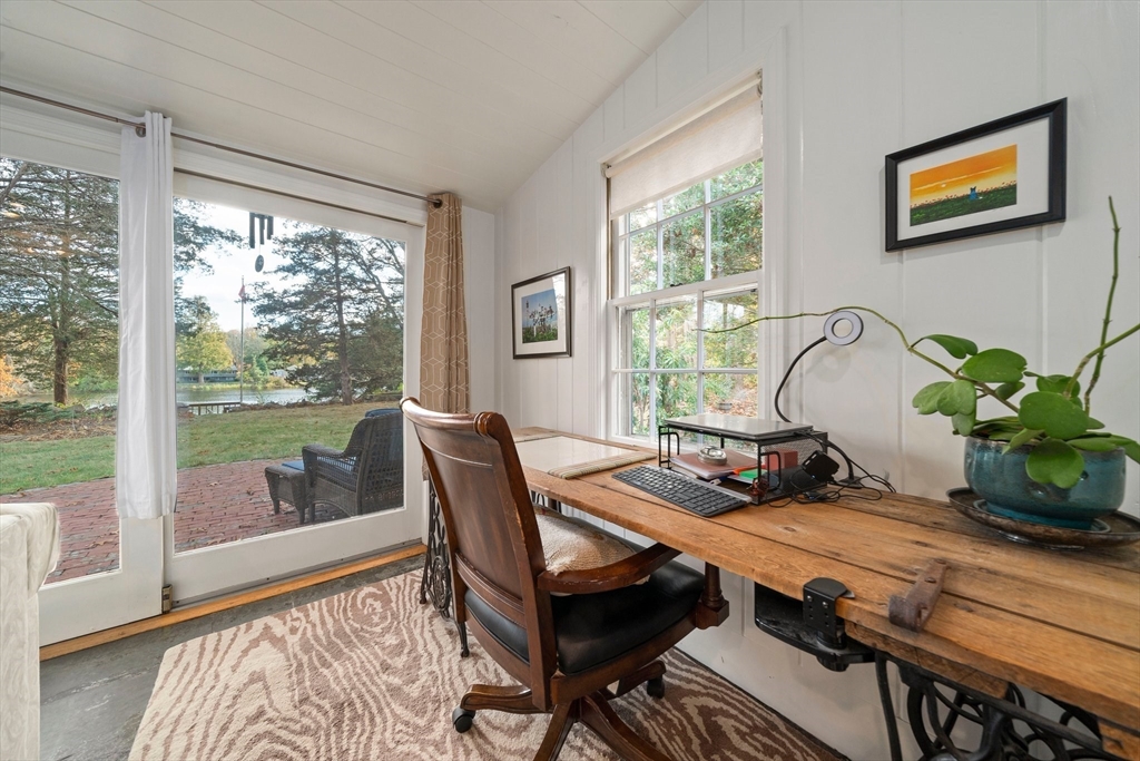 61 Damons Point Road Marshfield, MA 02050 - Photo 16 of 42 Gallery Image 16