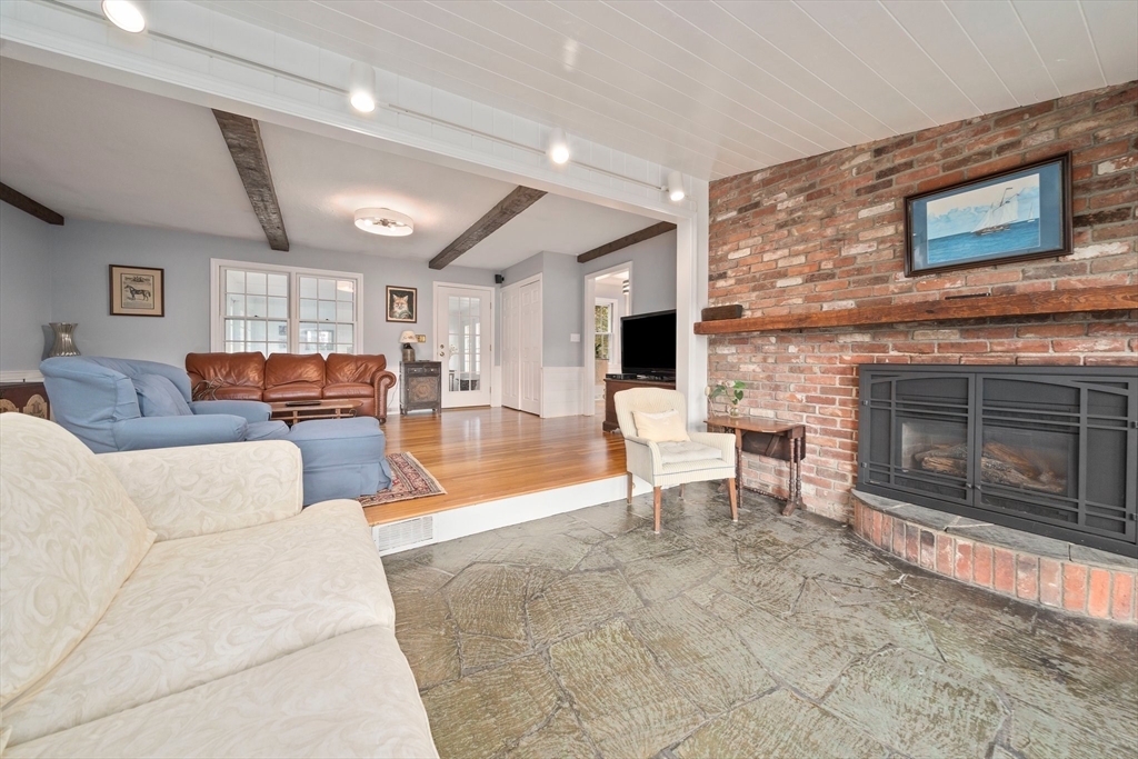 61 Damons Point Road Marshfield, MA 02050 - Photo 17 of 42 Gallery Image 17