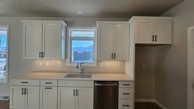 $414,900 | 706 Tambour Court, De Pere, WI 54115