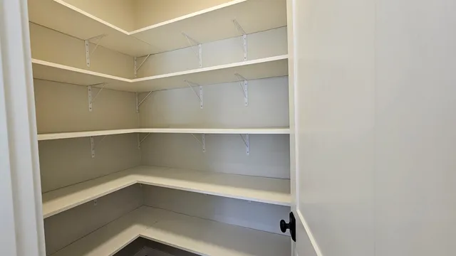 $414,900 | 706 Tambour Court, De Pere, WI 54115