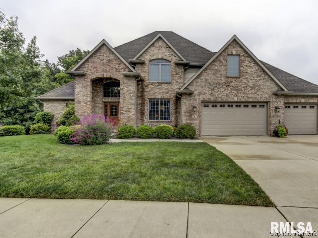 10 Riverwood Drive Rochester, IL 62563 - Photo 1 of 36 Gallery Image 1