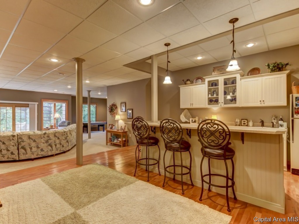 10 Riverwood Drive Rochester, IL 62563 - Photo 5 of 36 Gallery Image 5