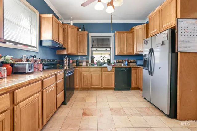 $365,000 | 242 8th Avenue East, Twin Falls, ID 83301