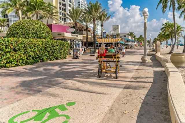 $1,800 | 324 Indiana Street, Hollywood, FL 33019