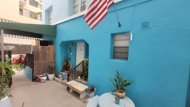 $1,800 | 324 Indiana Street, Hollywood, FL 33019