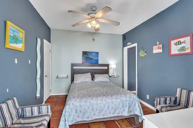 $1,800 | 324 Indiana Street, Hollywood, FL 33019