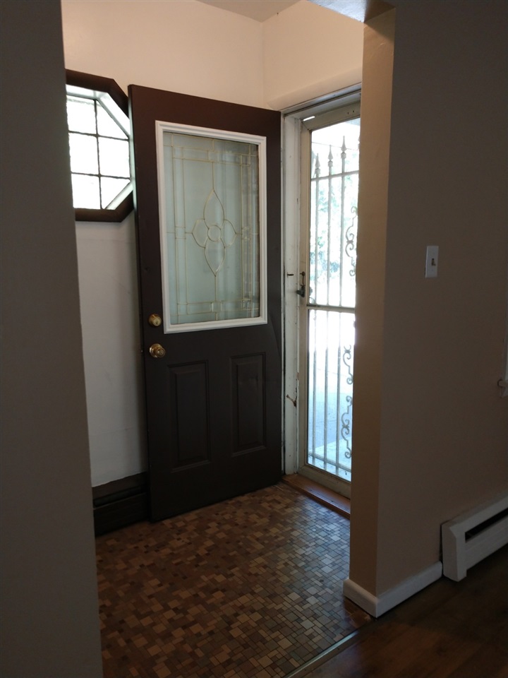 3844 Old King Road Bridgeport, MI 48601 - Photo 6 of 26