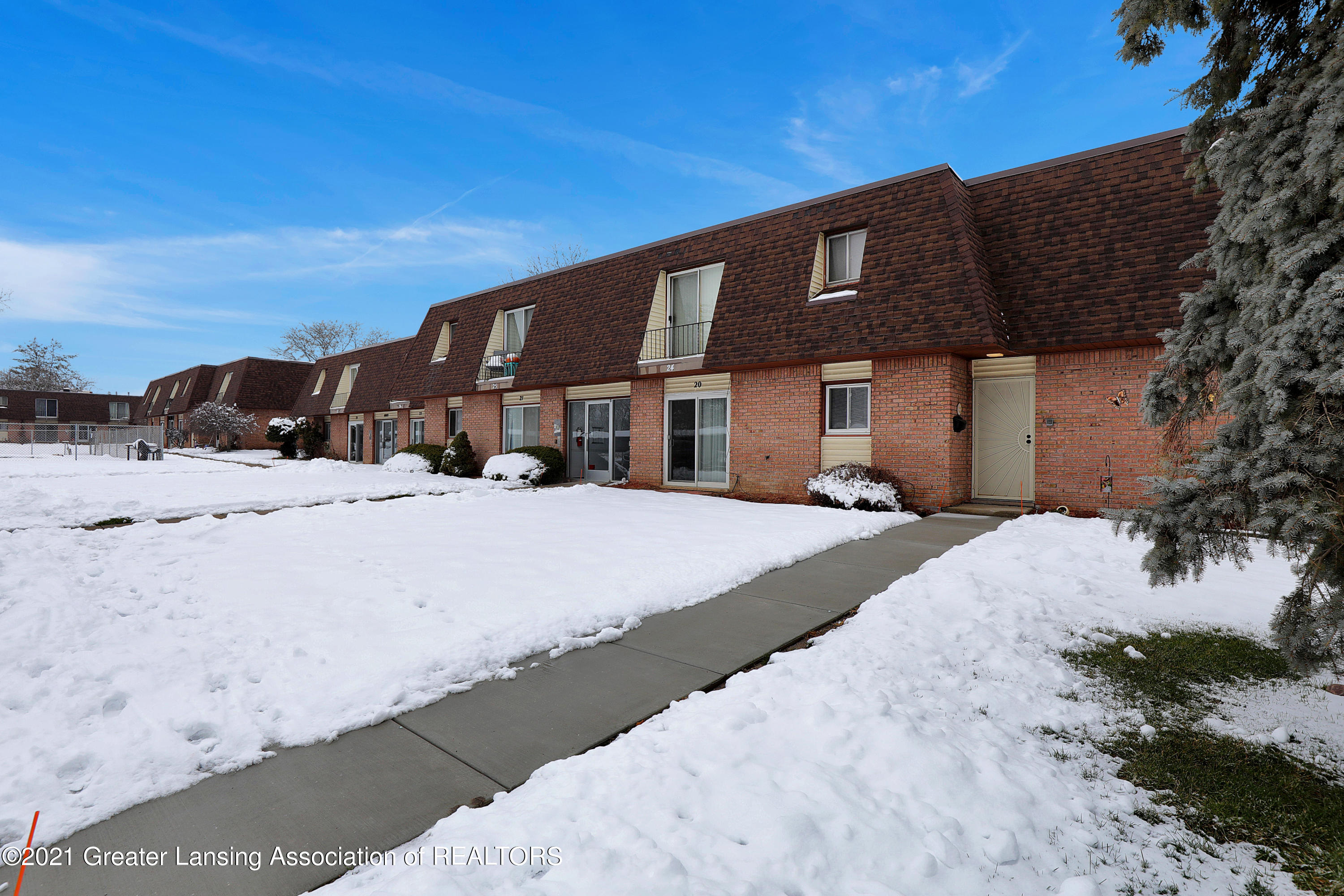 4809 Gull Road, Unit 20 Lansing, MI 48917 - Photo 16 of 20 9I3A3206