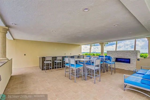 $5,000 | 2640 Lake Shore Drive, Unit 2211, Riviera Beach, FL 33404