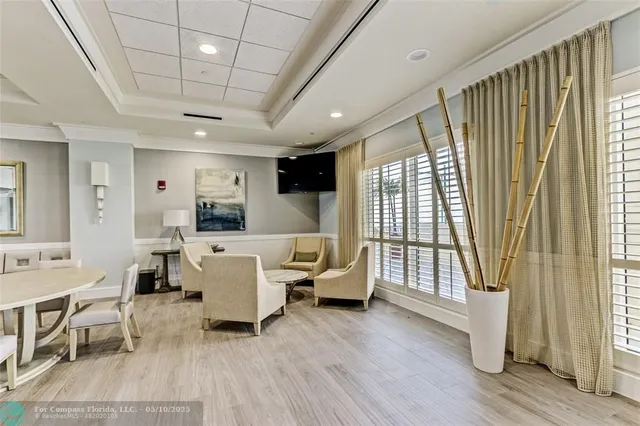 $5,000 | 2640 Lake Shore Drive, Unit 2211, Riviera Beach, FL 33404