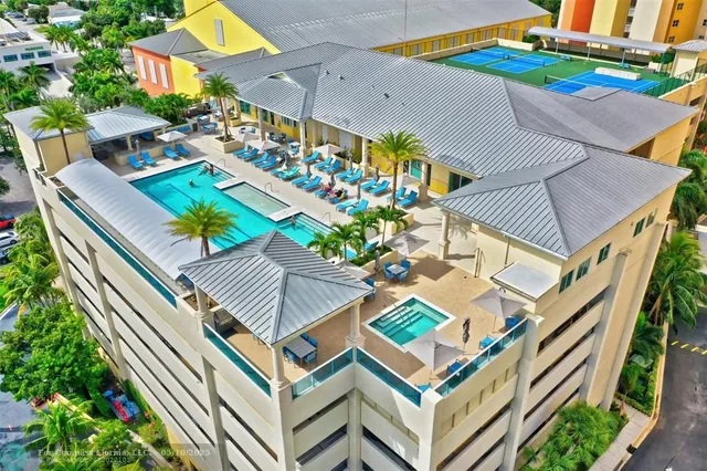 $5,000 | 2640 Lake Shore Drive, Unit 2211, Riviera Beach, FL 33404