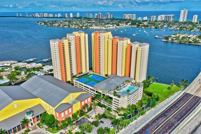 $5,000 | 2640 Lake Shore Drive, Unit 2211, Riviera Beach, FL 33404