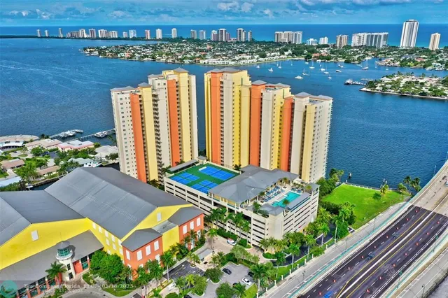 $5,000 | 2640 Lake Shore Drive, Unit 2211, Riviera Beach, FL 33404