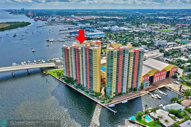 $5,000 | 2640 Lake Shore Drive, Unit 2211, Riviera Beach, FL 33404