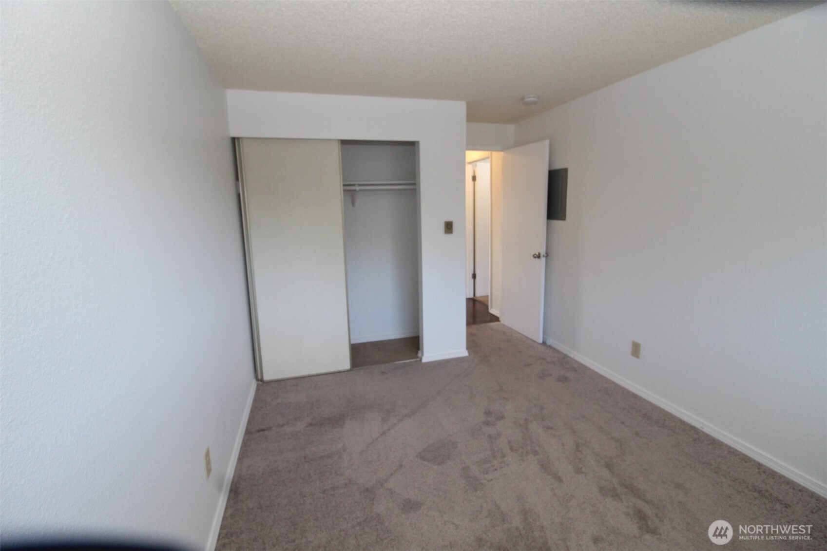 15210 Macadam Road South, Unit D304 Tukwila, WA 98188 - Photo 9 of 23 a view of empty room