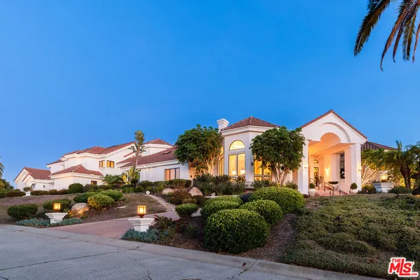$4,220,000 | 13023 Aguamarina, San Diego, CA 92128