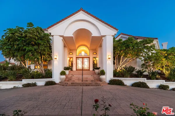 $4,220,000 | 13023 Aguamarina, San Diego, CA 92128