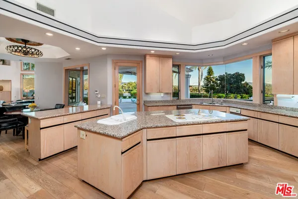 $4,220,000 | 13023 Aguamarina, San Diego, CA 92128