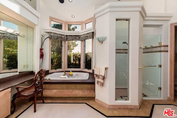 $4,220,000 | 13023 Aguamarina, San Diego, CA 92128