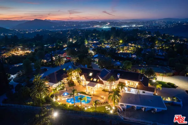 $4,220,000 | 13023 Aguamarina, San Diego, CA 92128