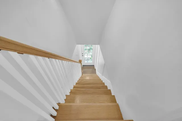 $1,203,500 | 35 Holbrook Avenue, Wellfleet, MA 02667