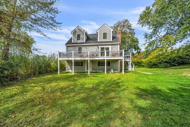 $1,203,500 | 35 Holbrook Avenue, Wellfleet, MA 02667