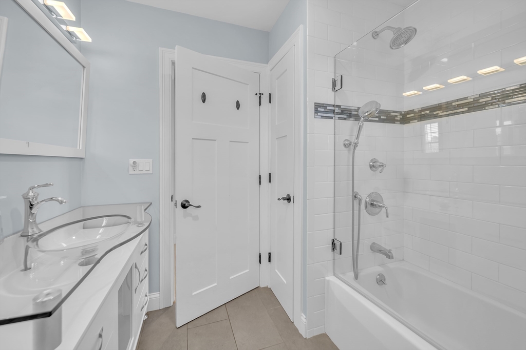 35 Holbrook Avenue Wellfleet, MA 02667 - Photo 28 of 42