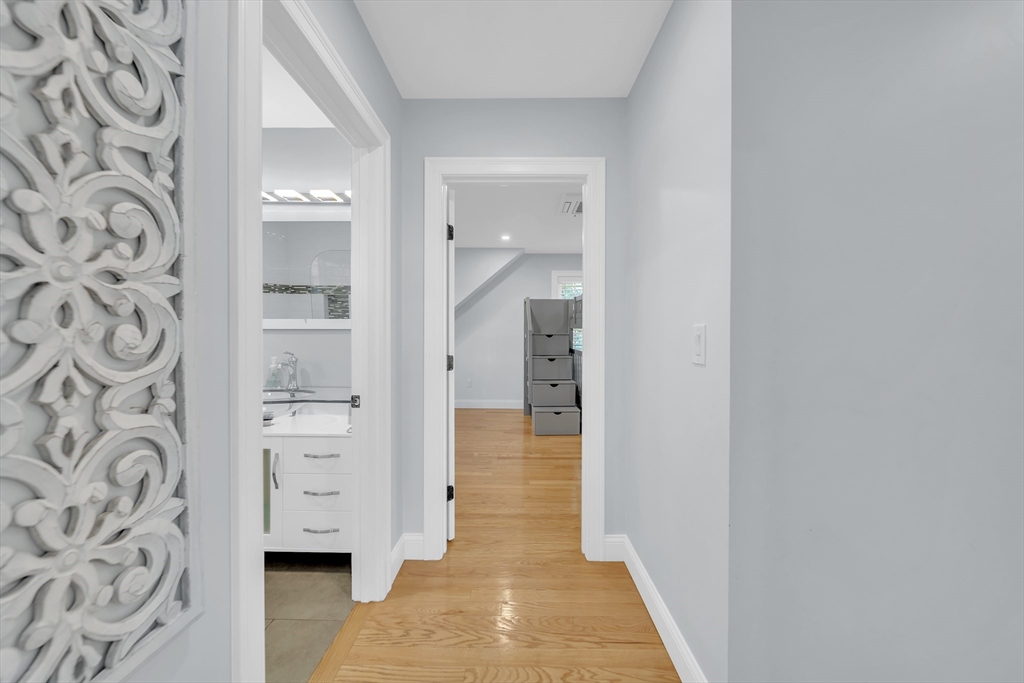 35 Holbrook Avenue Wellfleet, MA 02667 - Photo 32 of 42