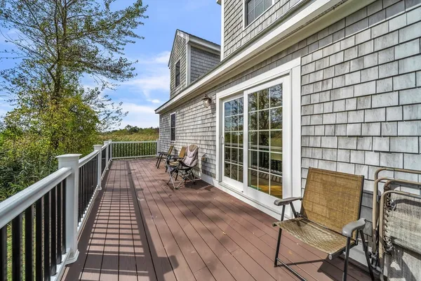 $1,199,000 | 35 Holbrook Avenue, Wellfleet, MA 02667