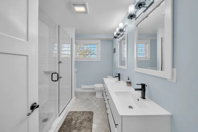 $1,203,500 | 35 Holbrook Avenue, Wellfleet, MA 02667