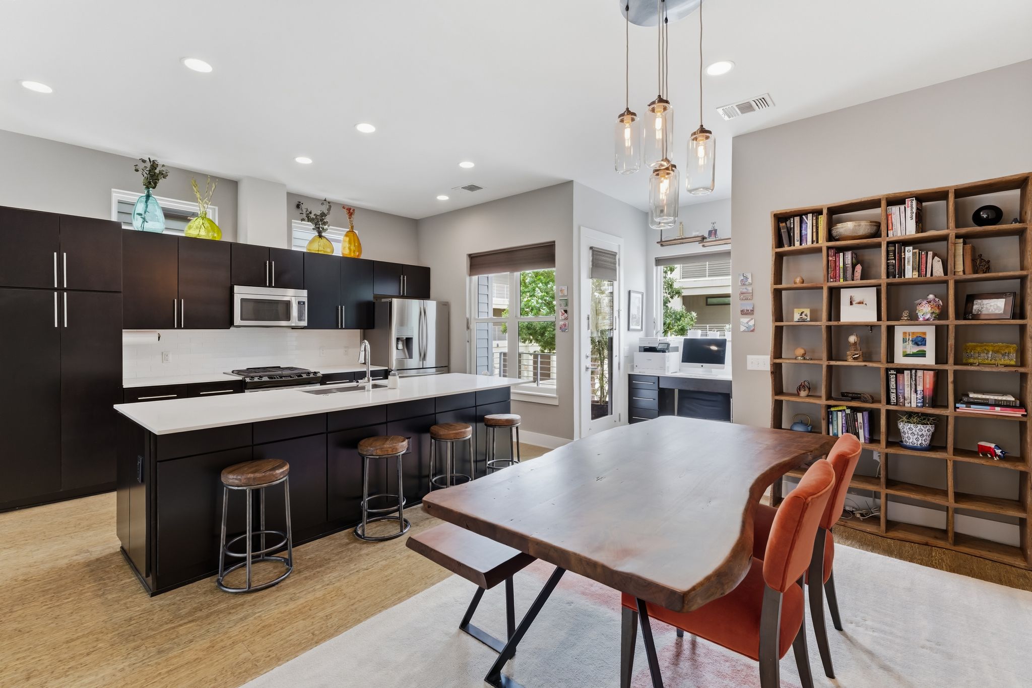 2712 South 5th Street, Unit B Austin, TX 78704 - Photo 8 of 34