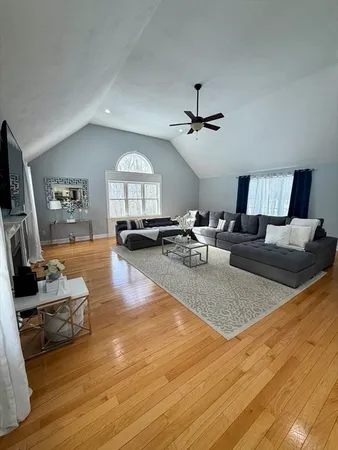 $879,900 | 680 Reservoir Street, Holden, MA 01520