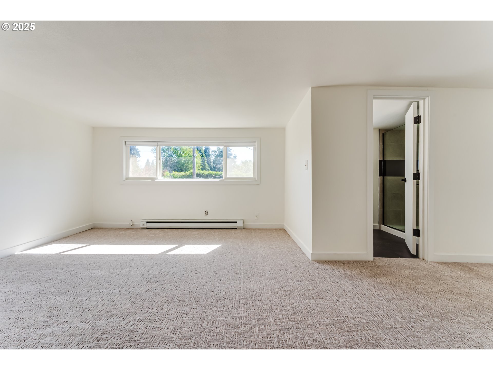 395 Fairway Loop Eugene, OR 97401 - Photo 24 of 37 a view of an empty room with a window
