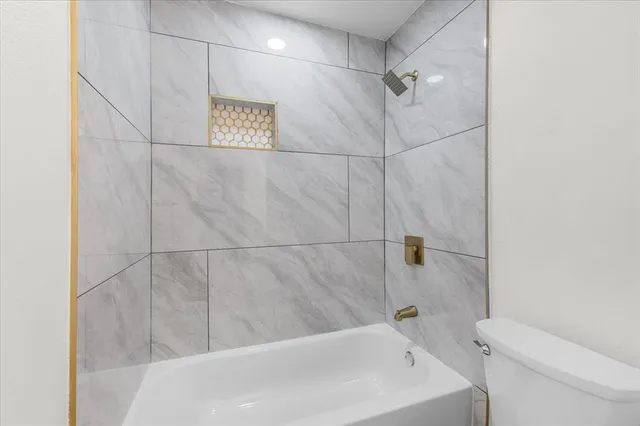 $269,000 | 5107 Clubview Drive, Dallas, TX 75232