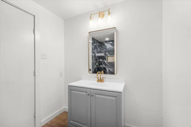 $269,000 | 5107 Clubview Drive, Dallas, TX 75232