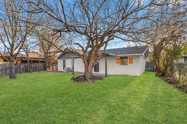 $269,000 | 5107 Clubview Drive, Dallas, TX 75232