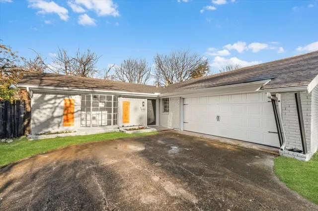 $269,000 | 5107 Clubview Drive, Dallas, TX 75232