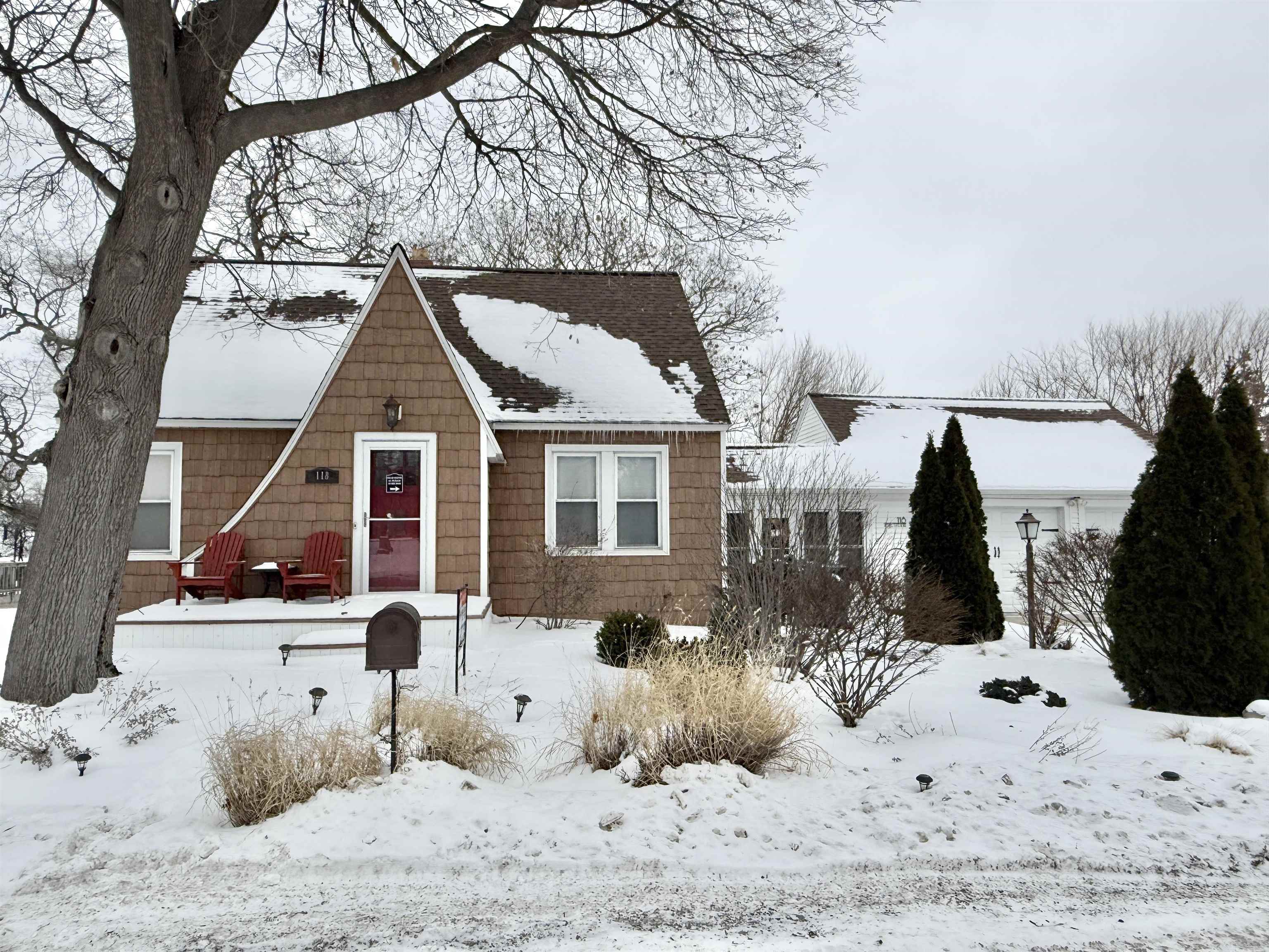118 Ausable State Road Bay City, MI 48706 - Photo 1 of 37 Gallery Image 1