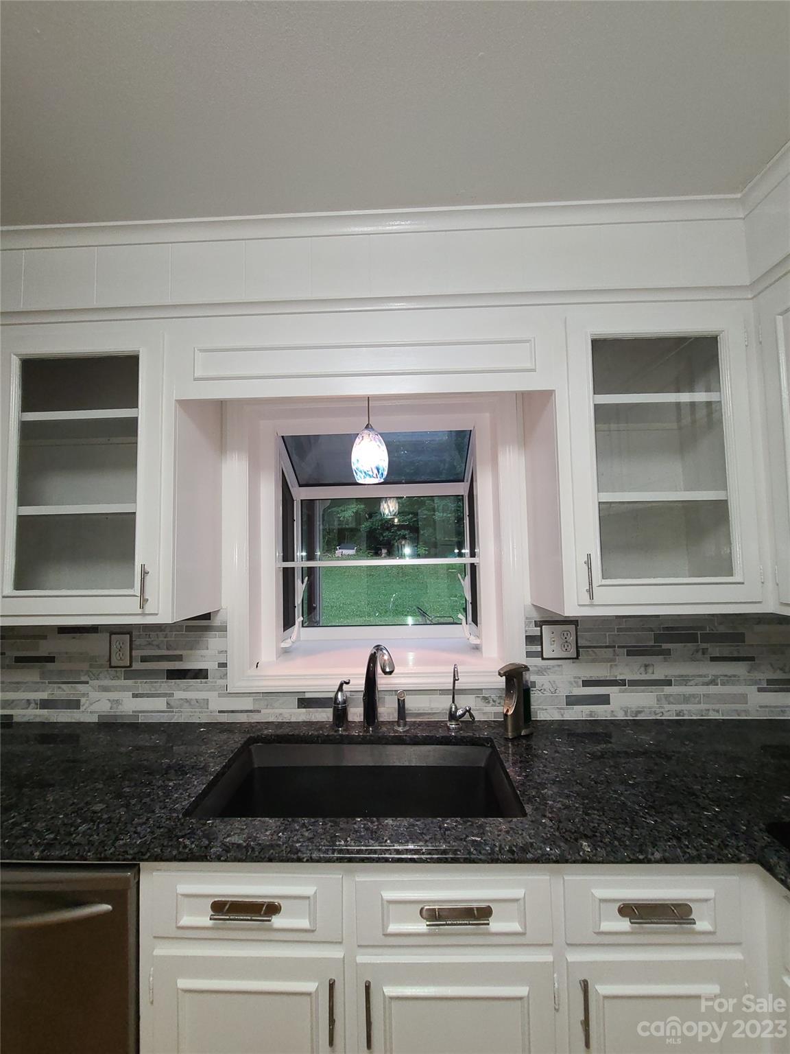 7009 Rothmore Street Charlotte, NC 28215 - Photo 15 of 38 Gallery Image 15
