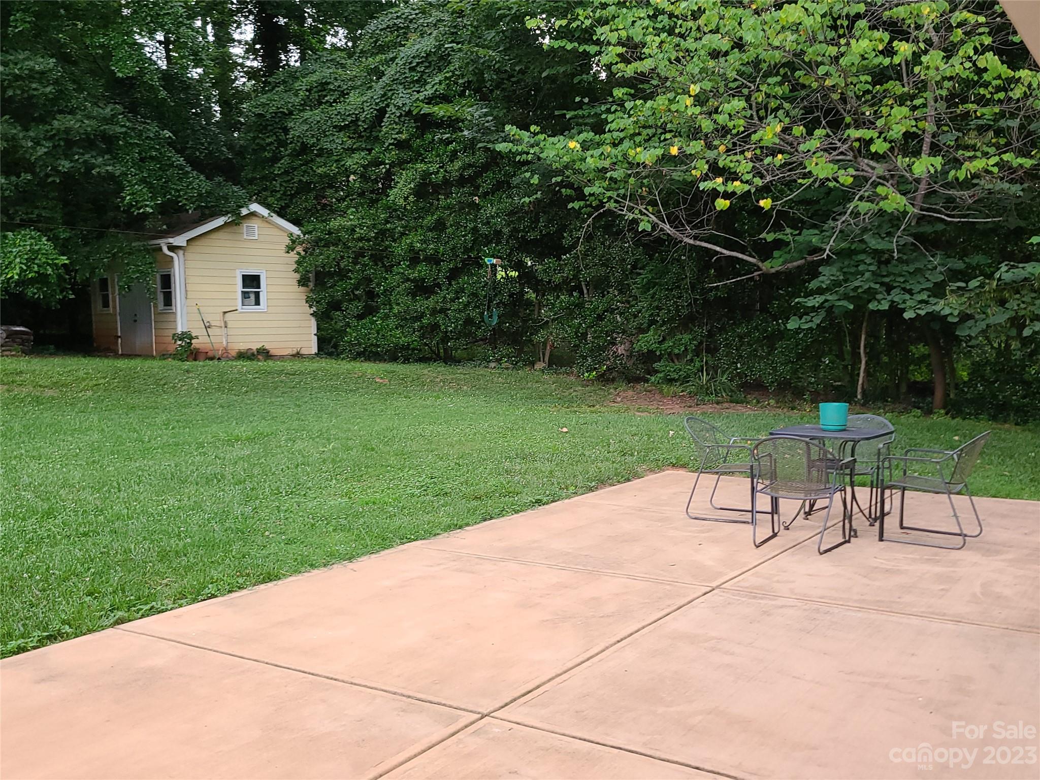 7009 Rothmore Street Charlotte, NC 28215 - Photo 7 of 38 Gallery Image 7