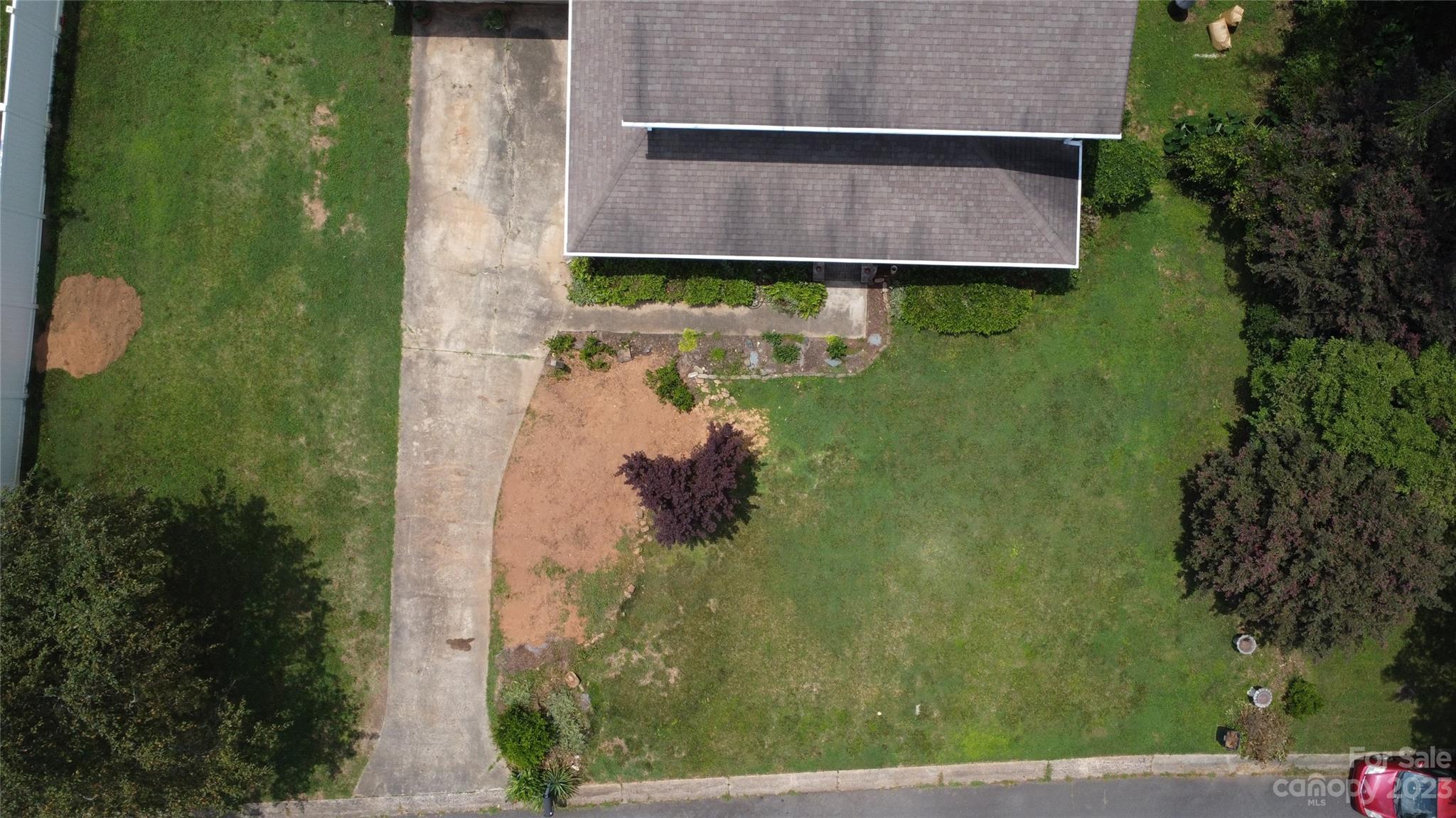 7009 Rothmore Street Charlotte, NC 28215 - Photo 8 of 38 Gallery Image 8