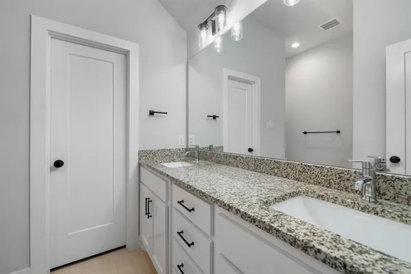 $2,475 | 400 Leuty Avenue, Justin, TX 76247