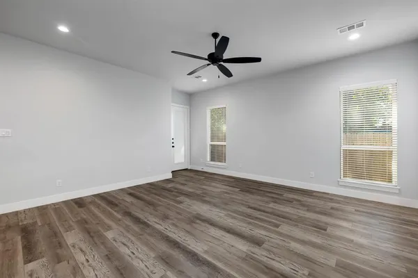 $2,475 | 400 Leuty Avenue, Justin, TX 76247