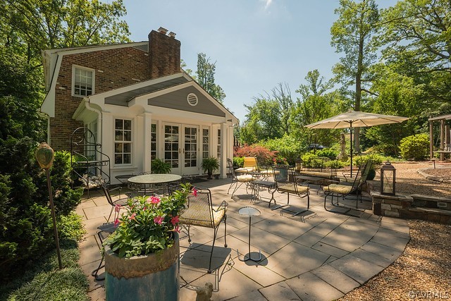 7720 Kenmore Circle Richmond, VA 23225 - Photo 38 of 48 a view of a house with sitting area and garden