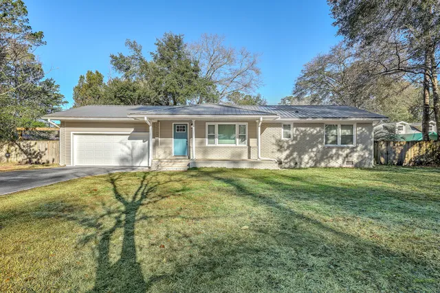 $395,975 | 212 Lenwood Drive, Summerville, SC 29485