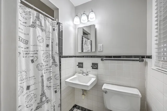 $395,975 | 212 Lenwood Drive, Summerville, SC 29485