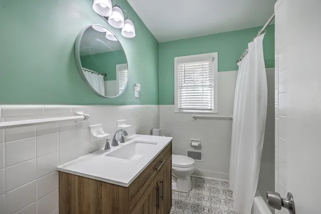 $395,975 | 212 Lenwood Drive, Summerville, SC 29485