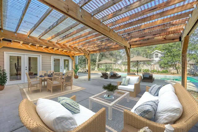 $395,975 | 212 Lenwood Drive, Summerville, SC 29485