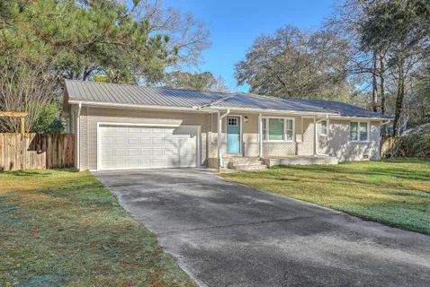 $395,975 | 212 Lenwood Drive, Summerville, SC 29485