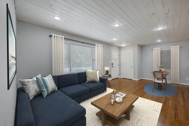 $395,975 | 212 Lenwood Drive, Summerville, SC 29485